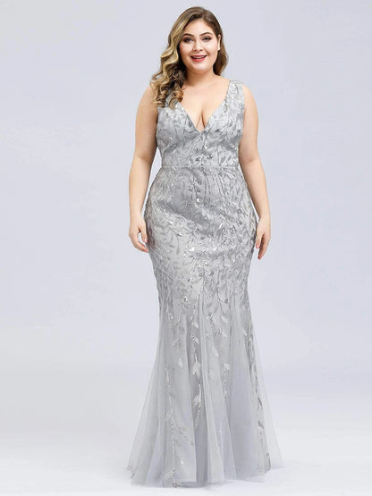 Plus Size Sleeveless V Neck Mermaid Cocktail Dress.