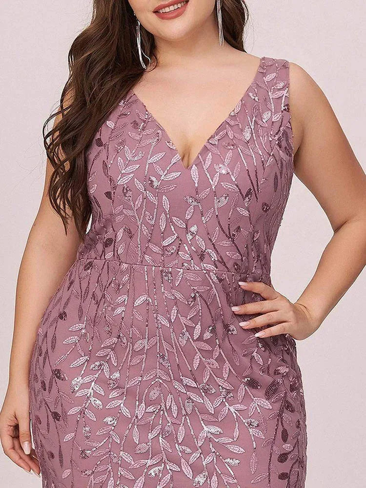 Plus Size Sleeveless V Neck Mermaid Cocktail Dress.