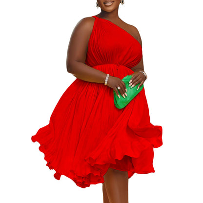 Pleated Slanted Shoulders Swing Strap Evening Dress.