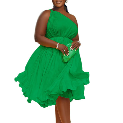Pleated Slanted Shoulders Swing Strap Evening Dress.