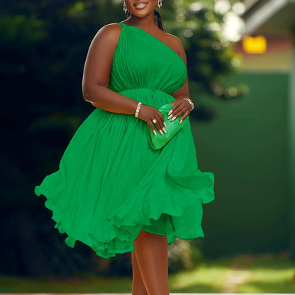 Pleated Slanted Shoulders Swing Strap Evening Dress.