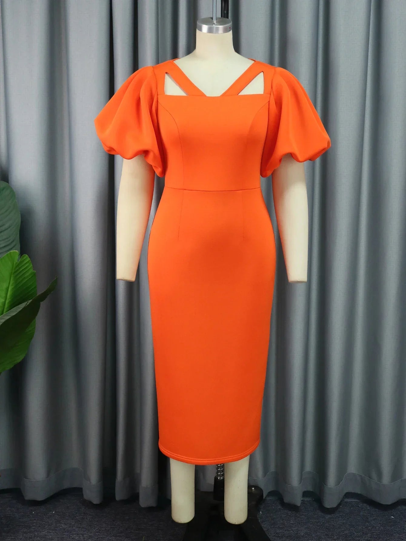 Women Short Lantern Sleeve Mid-Calf Dress.