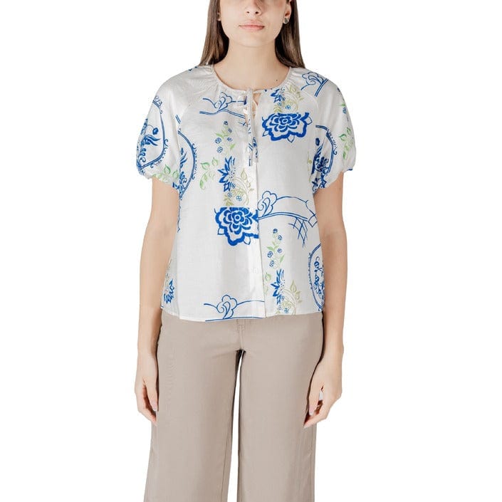 Ichi Blouse Designs White Colour Floral Printed Blouse